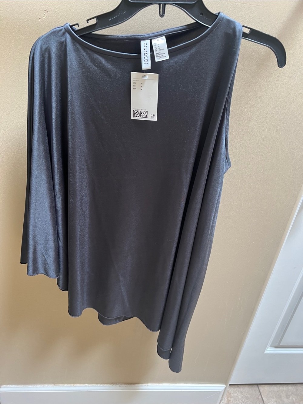 NWT H&M Asymmetric Cape Top